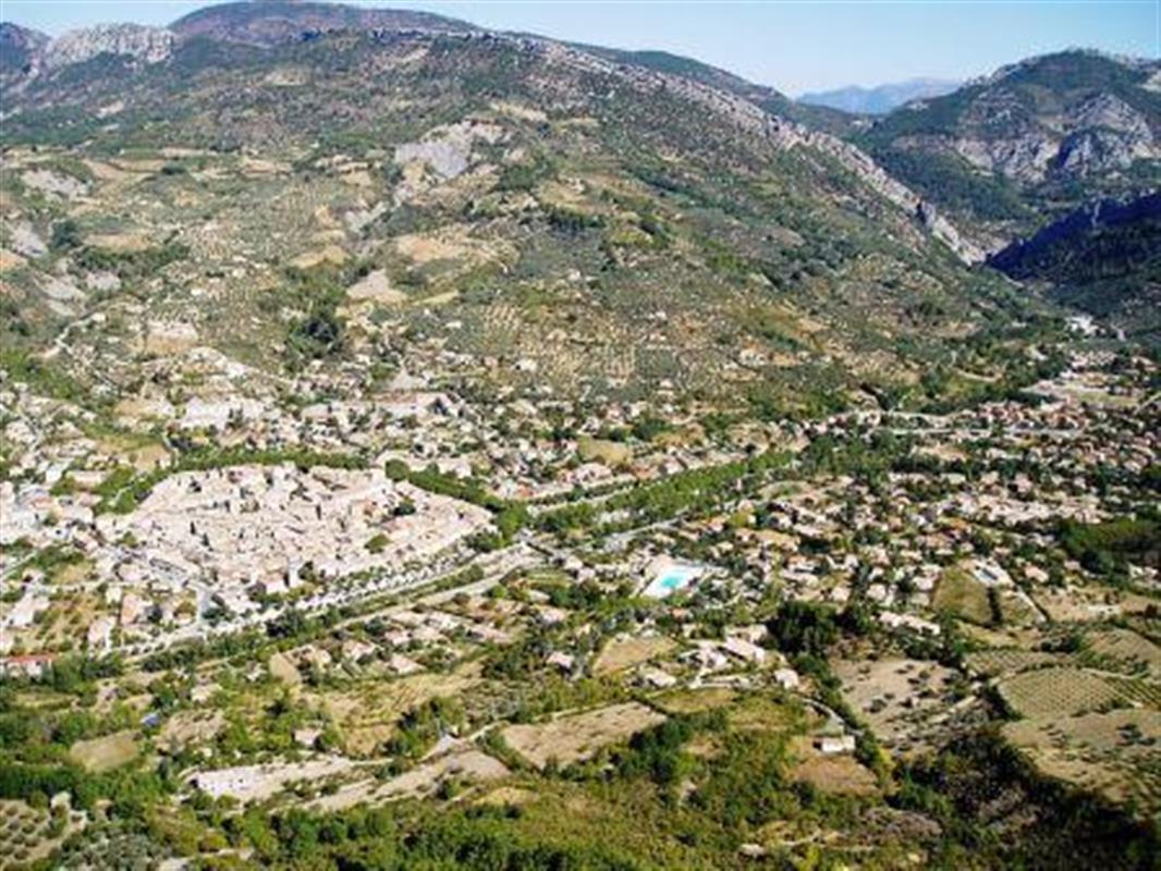BuislesBaronnies dans la Drôme Residence de tourisme Bouches du