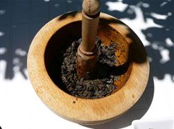 Tapenade dans un mortier