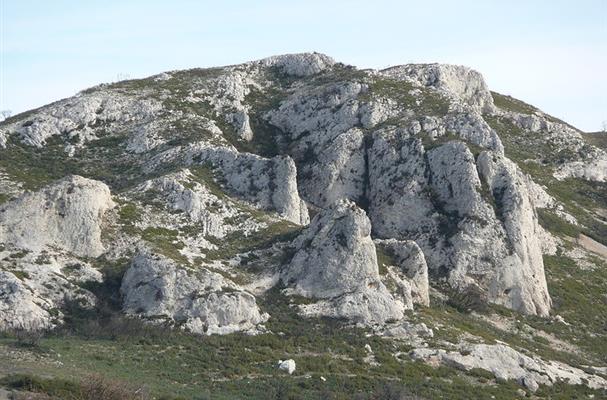 Les Alpilles près d'Orgon