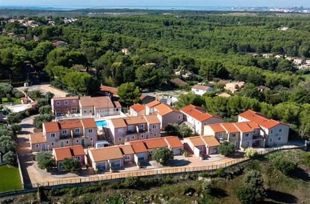 Résidence la provence, Apparthotel la provence residence vacances et location appartement longue duree pour les deplacements professionnels proche fos sur mer, martigues, istres, port de marseille, miramas