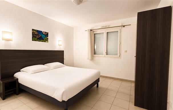 Chambre spacieuse pour equipe de nuit